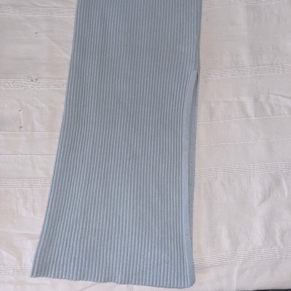 Beginning boutique - blue knit split skirt - size xs/s - Picture 3 of 5